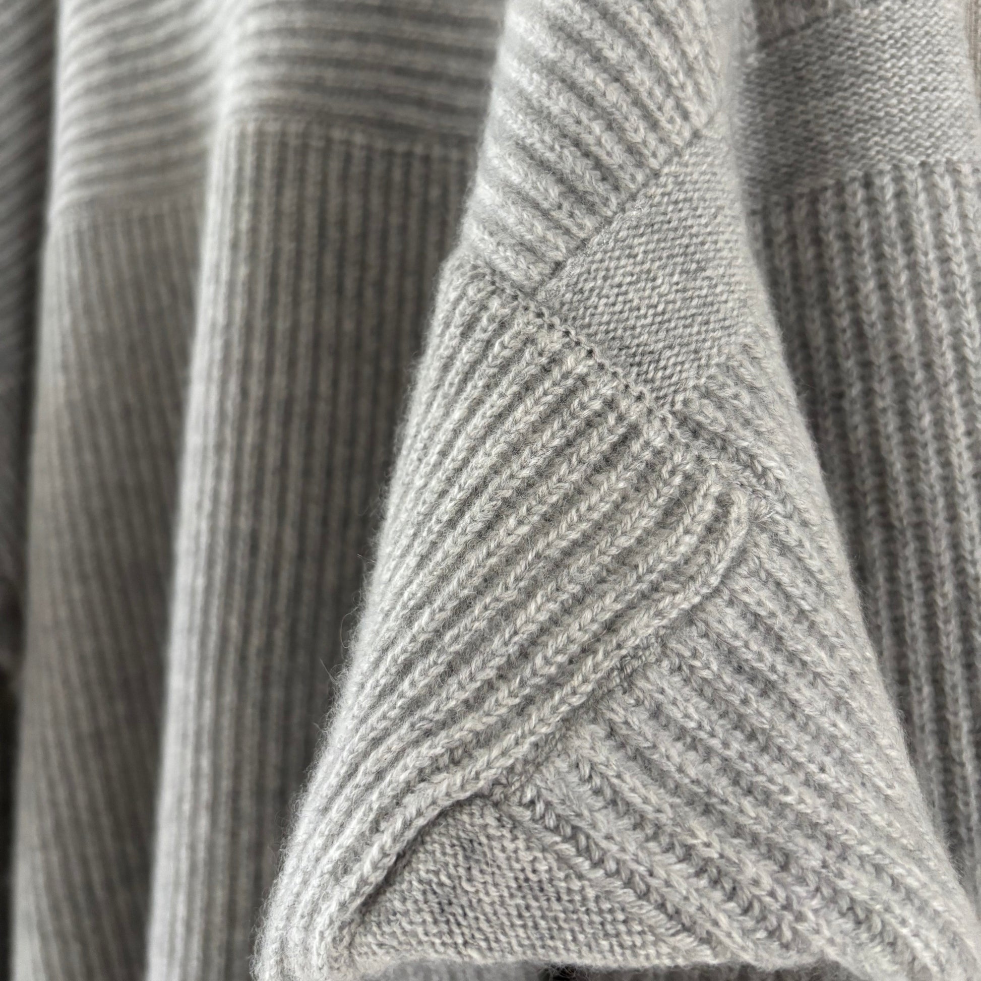cleaveland <br> "The new world" <br> C/pullover long sleeve l,gray Pure cashmere