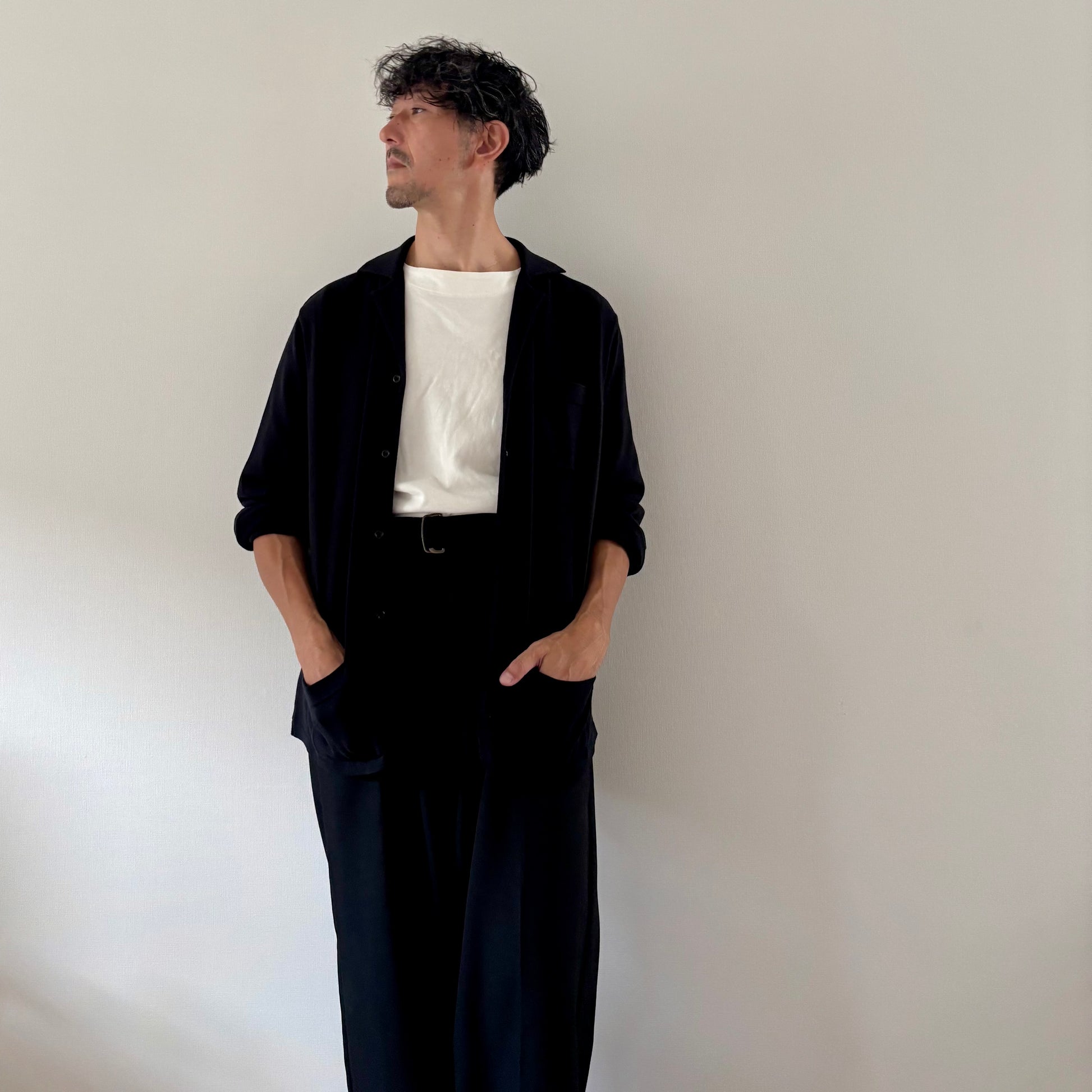 cleaveland <br> "The new world" <br> OC/cardigan long sleeve Black