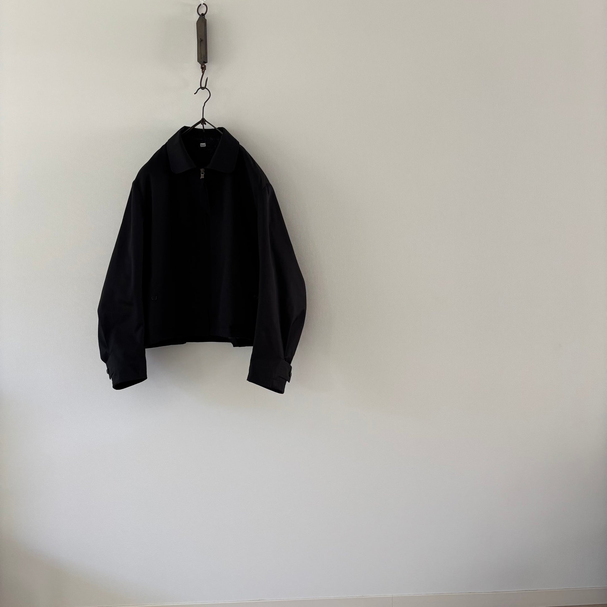 cleaveland×BELLA MOLNAR <br> : to order <br>  “Nice to meet you too”c.twill