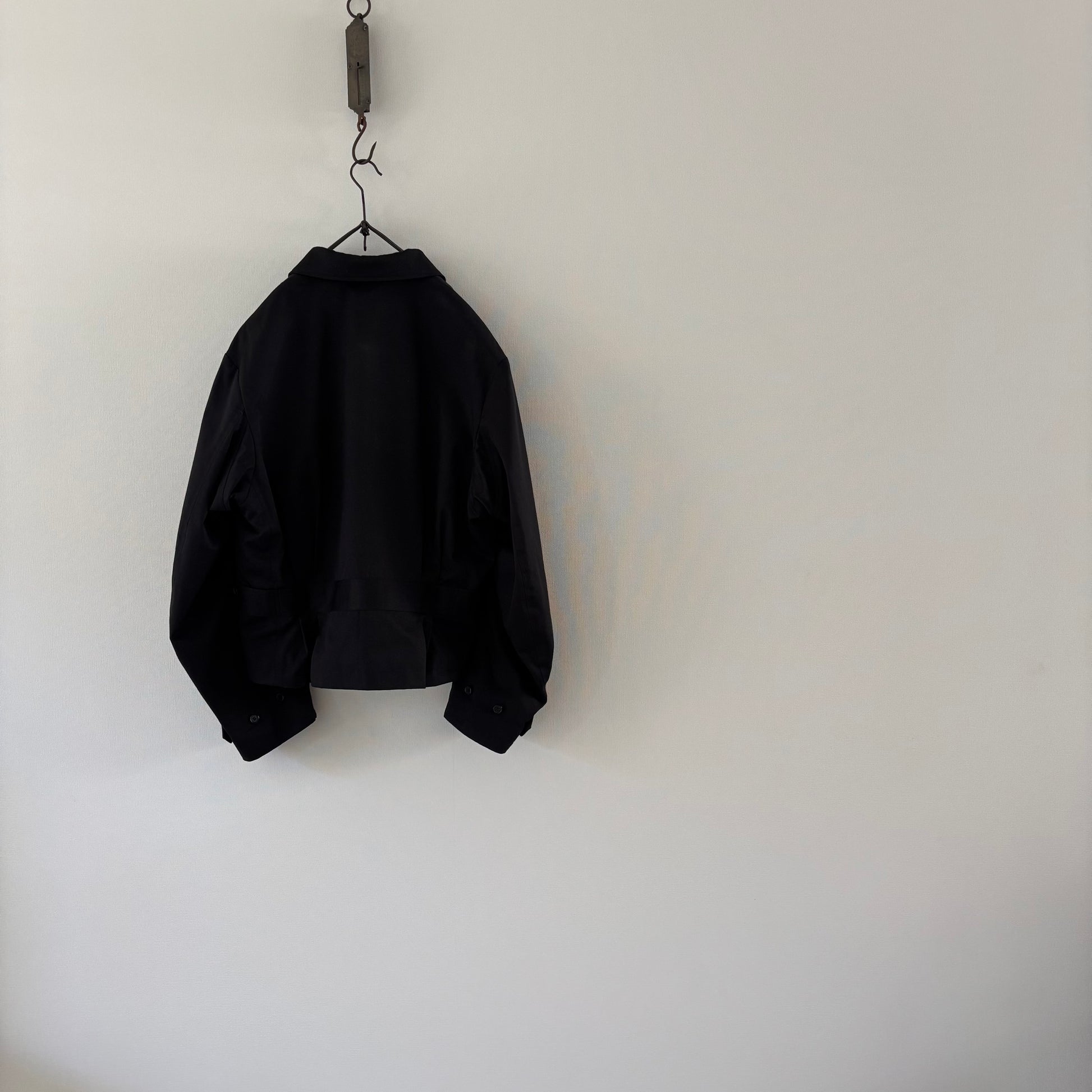 cleaveland×BELLA MOLNAR <br> : to order <br>  “Nice to meet you too”c.twill