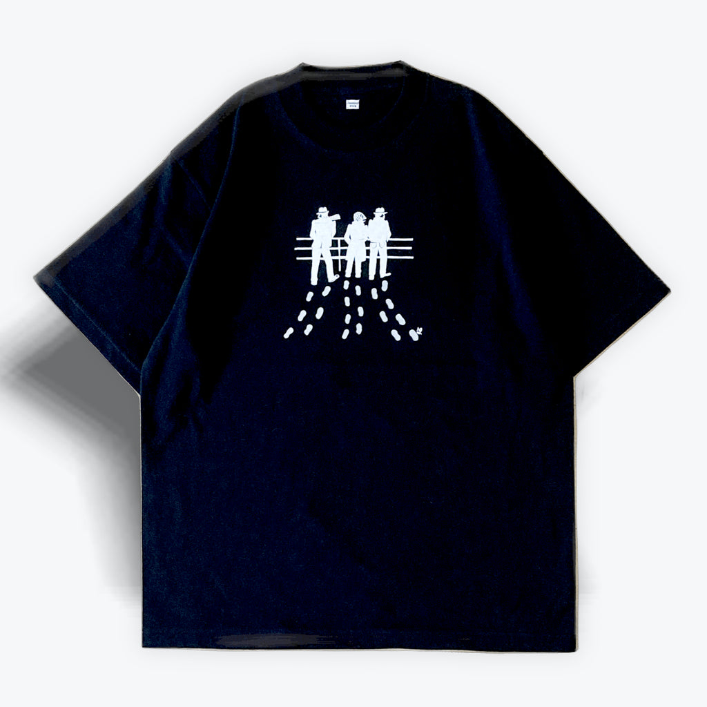 cleaveland   <br>   ”wasn’t saying”   <br> C/pullover Short sleeve Black