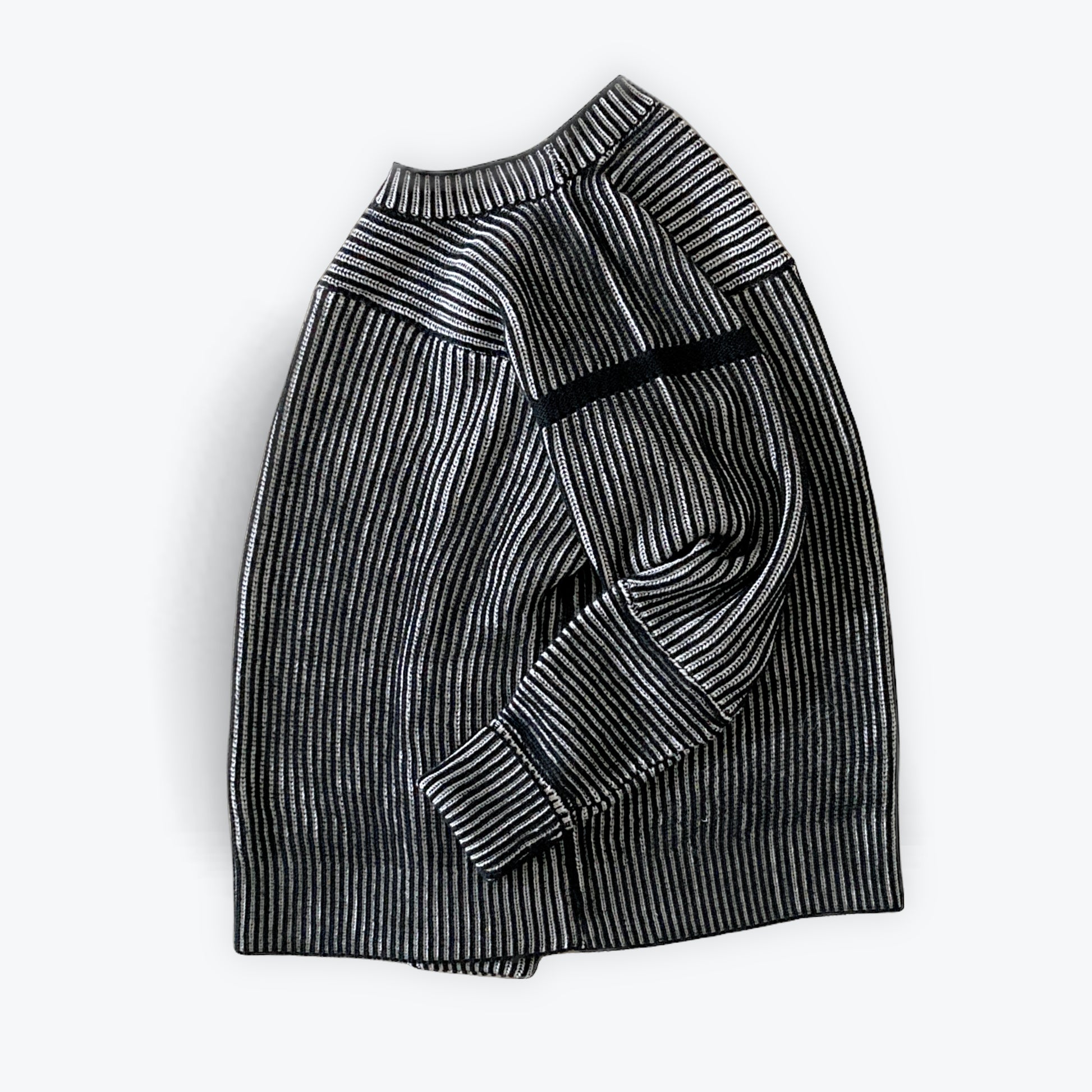 cleaveland NW C/pullover long sleeve  “Back side”