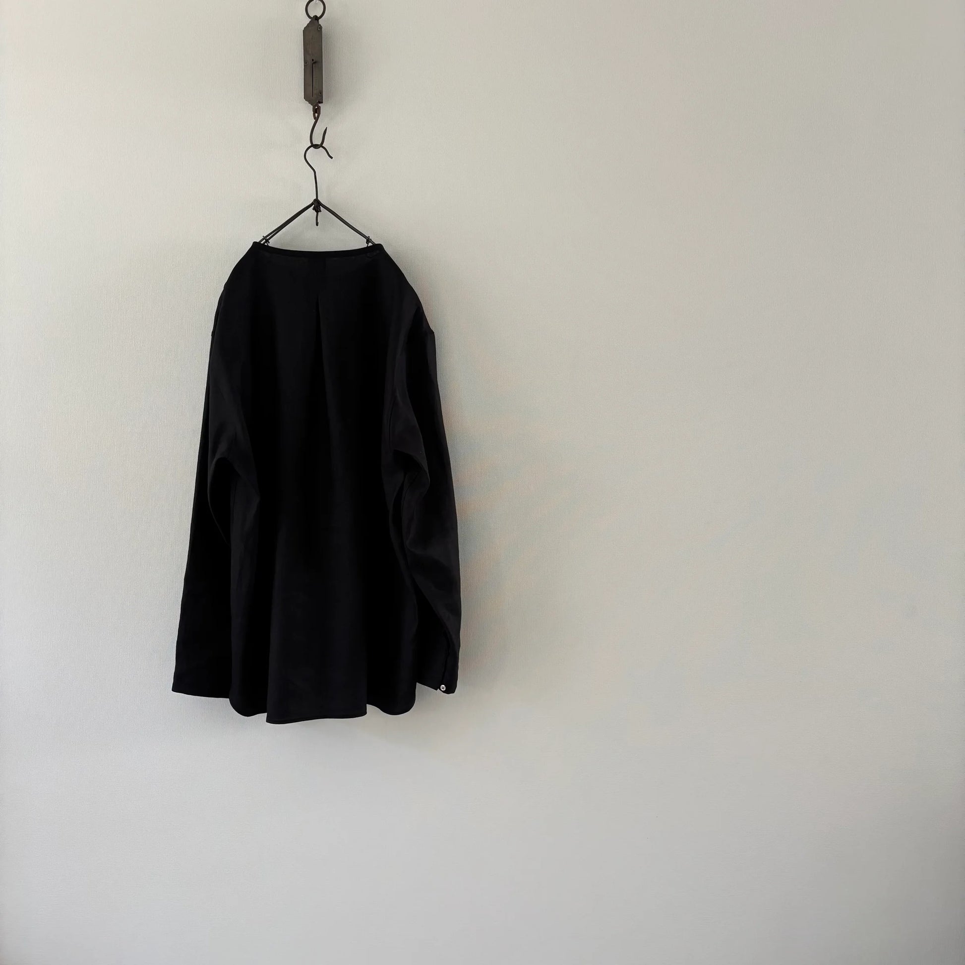 cleaveland×BELLA MOLNAR <br> : to order  <br> “TV shirt “ pil