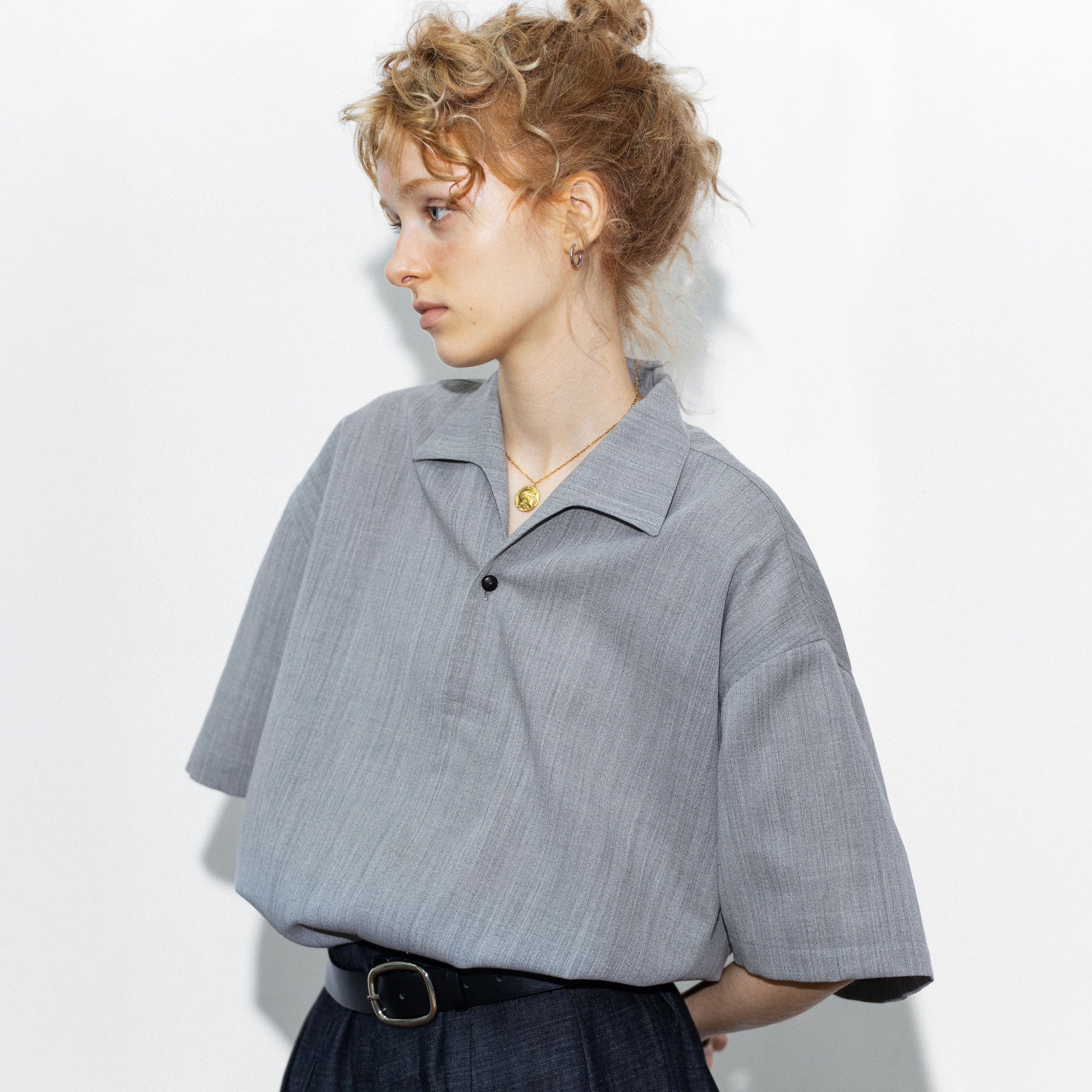 cleaveland×BELLA MOLNAR <br> : to order <br>  “Aunt’s blouse originals s/sleeve“ ice wool