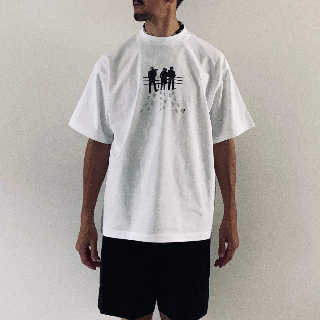 cleaveland   <br>   ”wasn’t saying”   <br> C/pullover Short sleeve White