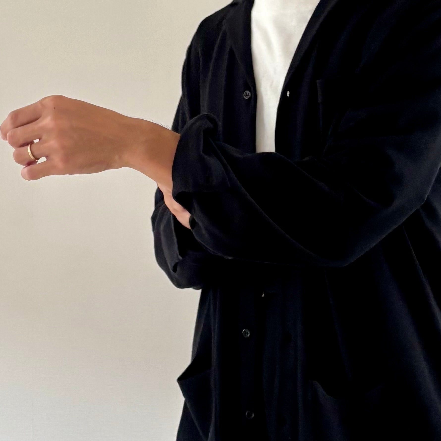 cleaveland <br> "The new world" <br> OC/cardigan long sleeve Black