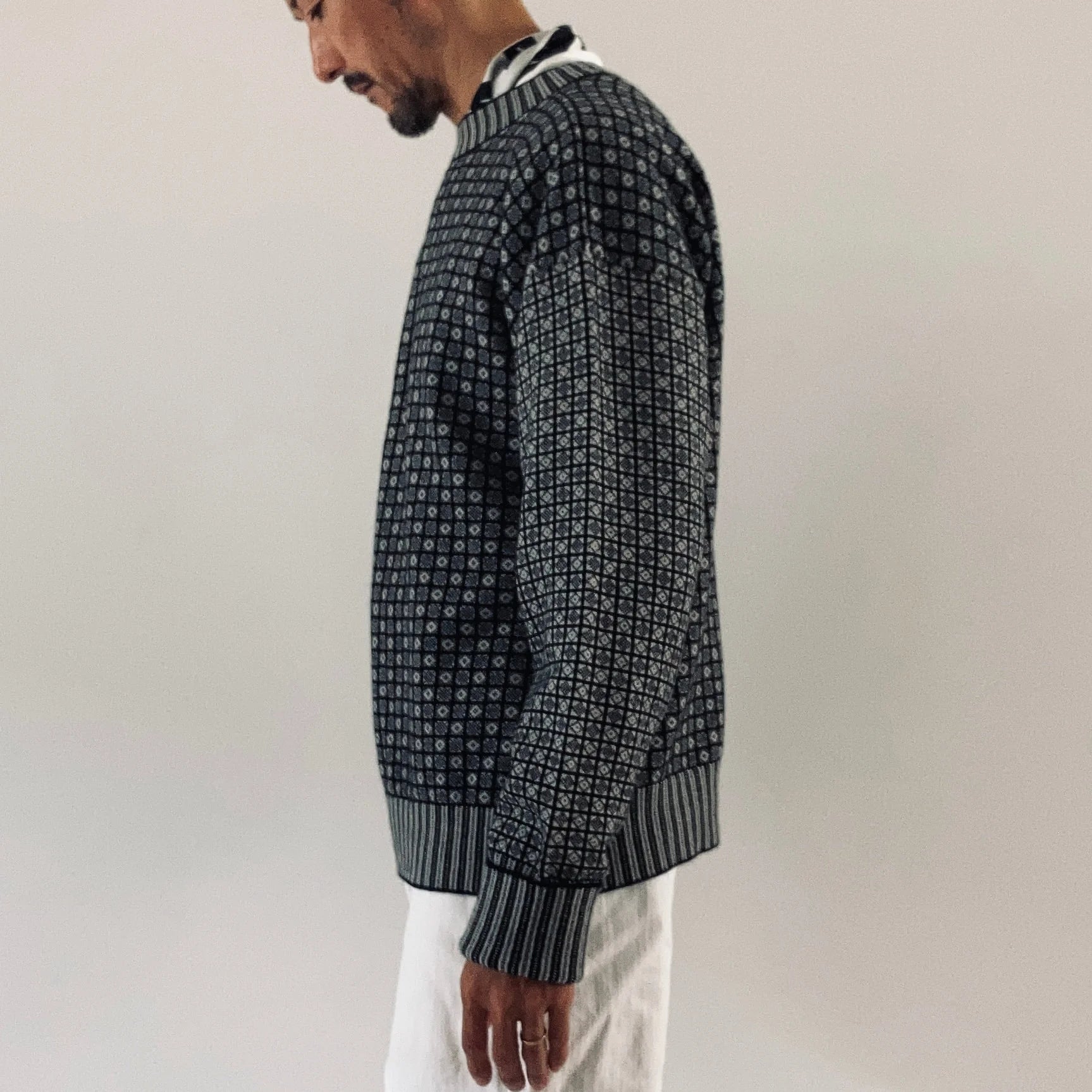 cleaveland <br> “Small town” <br> Re/cardigan Black mw