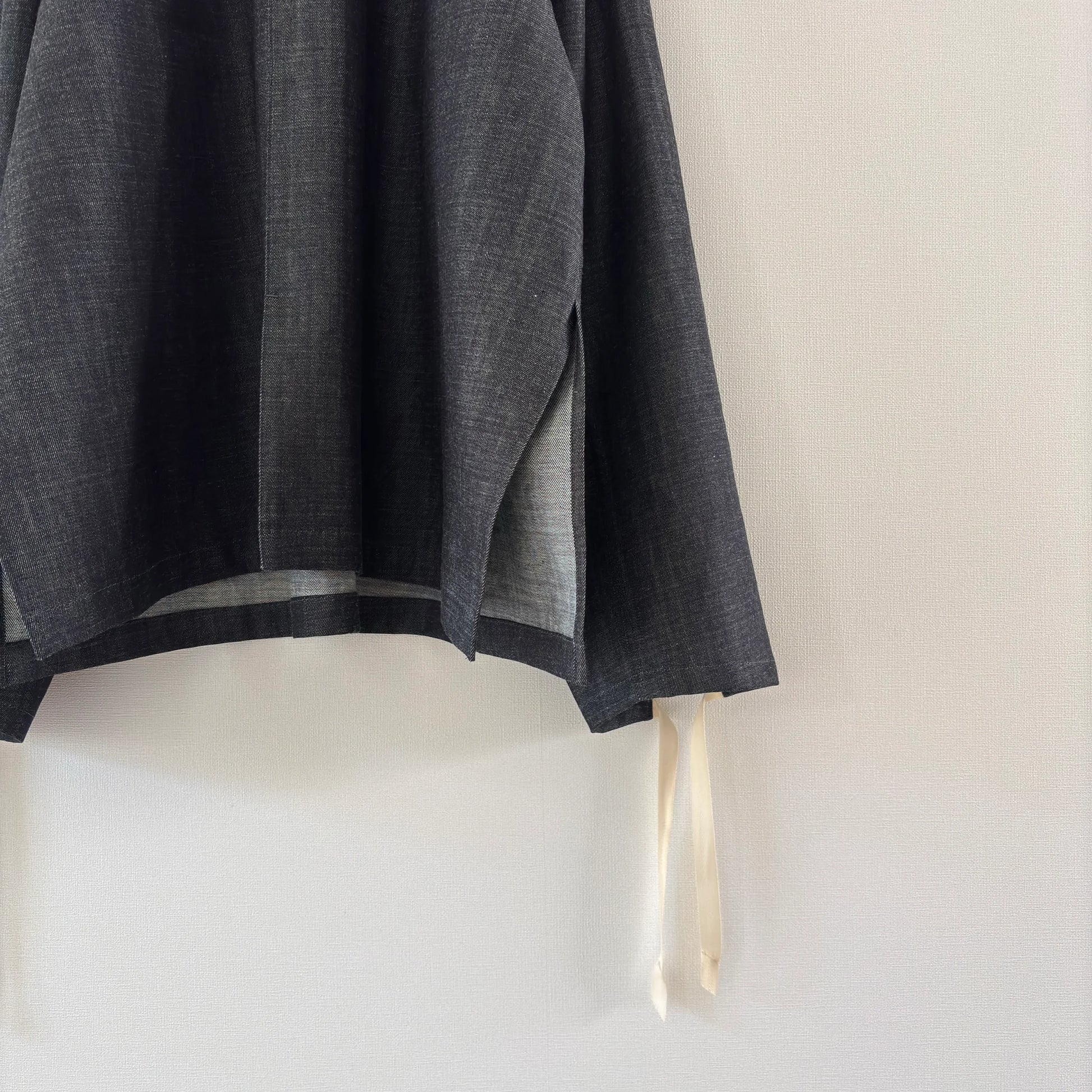 cleaveland×BELLA MOLNAR <br> : to order <br>  “Aunt’s blouse originals“ vld