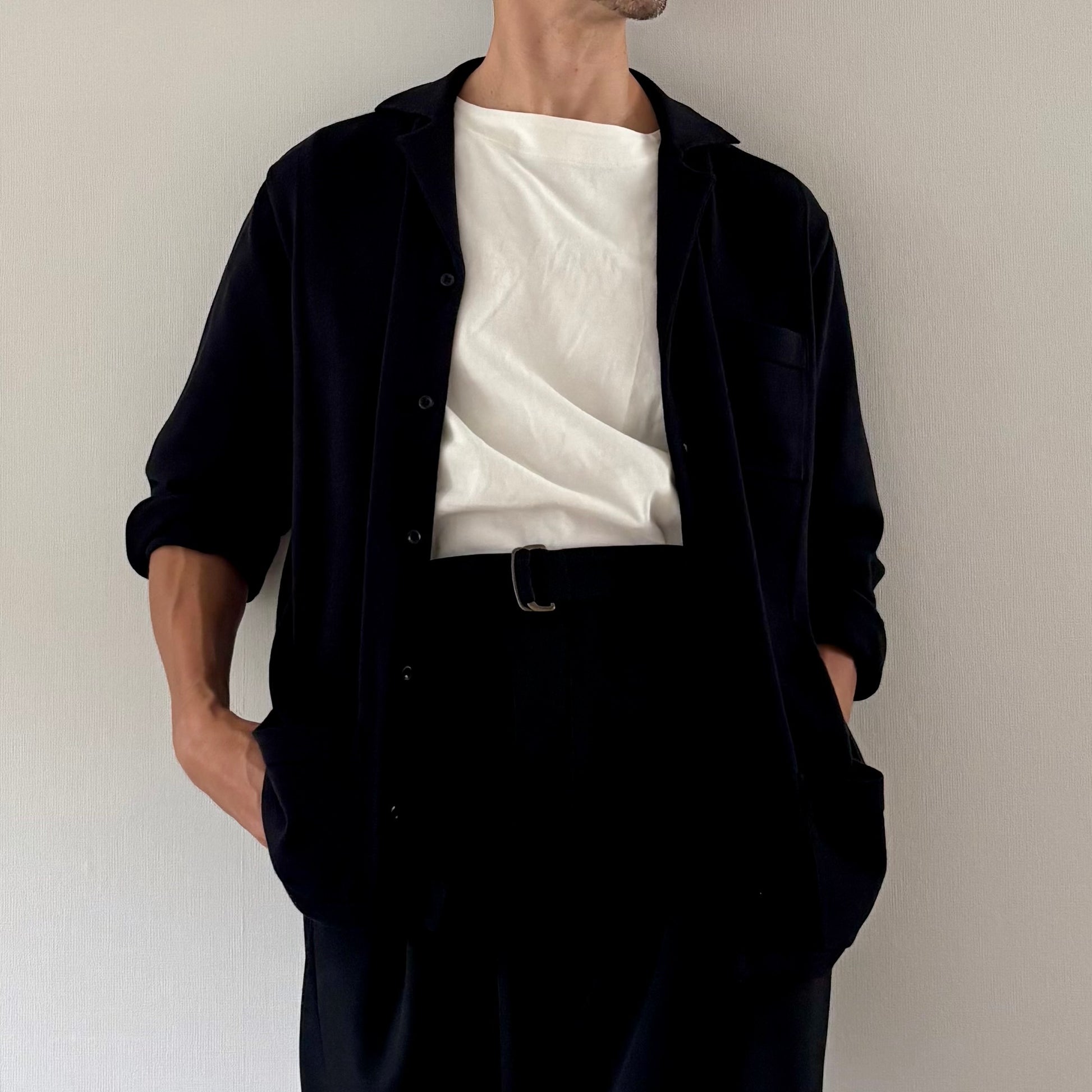 cleaveland <br> "The new world" <br> OC/cardigan long sleeve Black