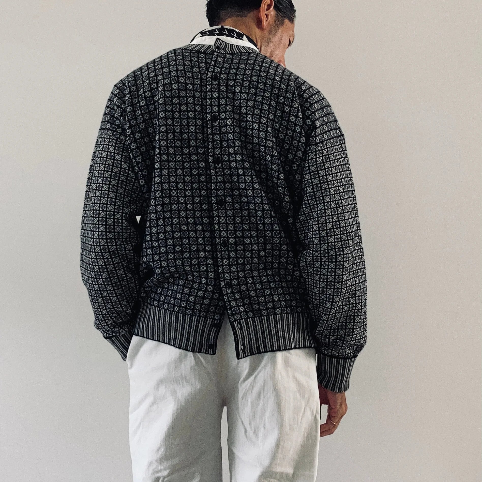 cleaveland <br> “Small town” <br> Re/cardigan Black mw