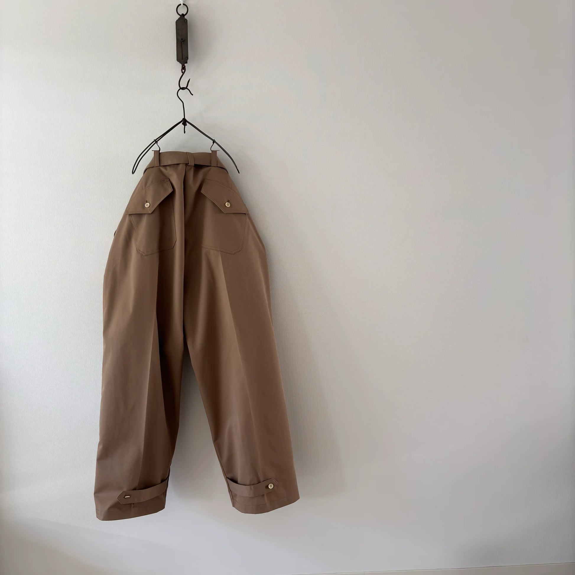 cleaveland×BELLA MOLNAR <br> : to order <br>  “Go back tomorrow“25 M.M.Twill