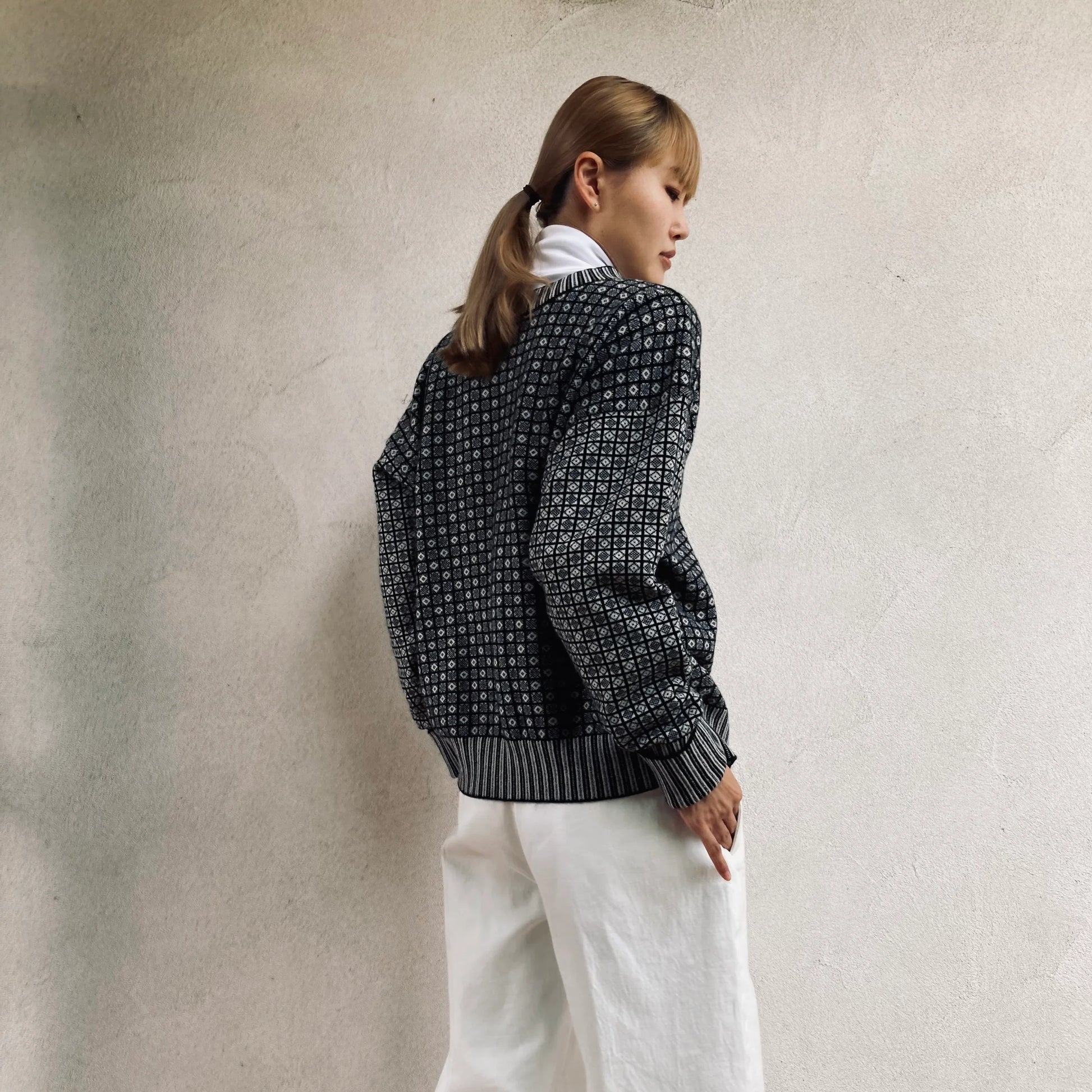 cleaveland <br> “Small town” <br> Re/cardigan Black mw
