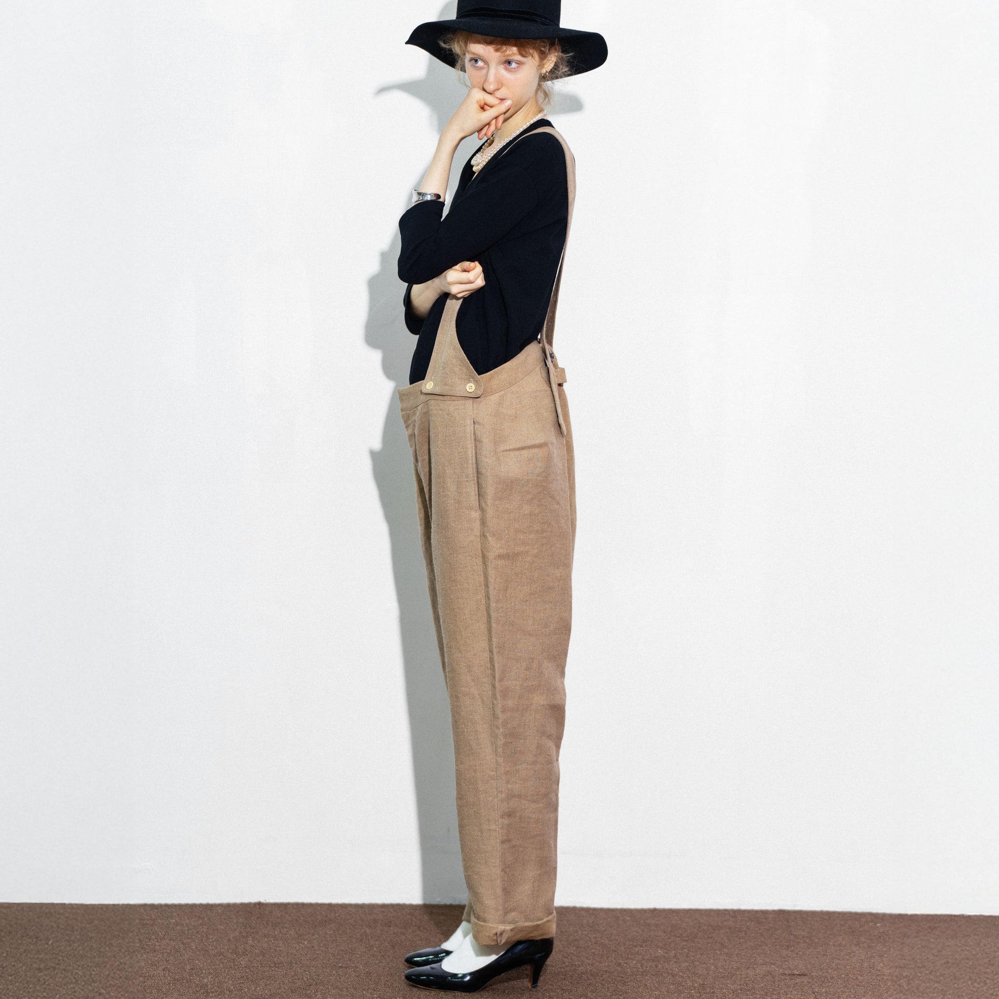 cleaveland×BELLA MOLNAR <br> : to order <br>  “Go back tomorrow“ vfl
