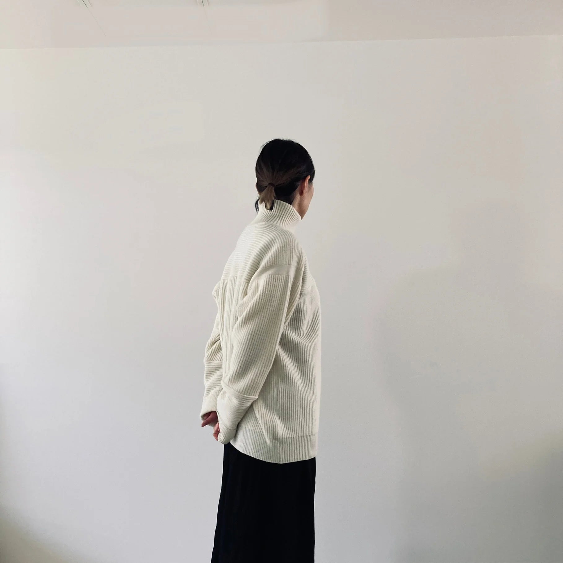 cleaveland <br> "The new world" <br> H/pullover long sleeve Off white