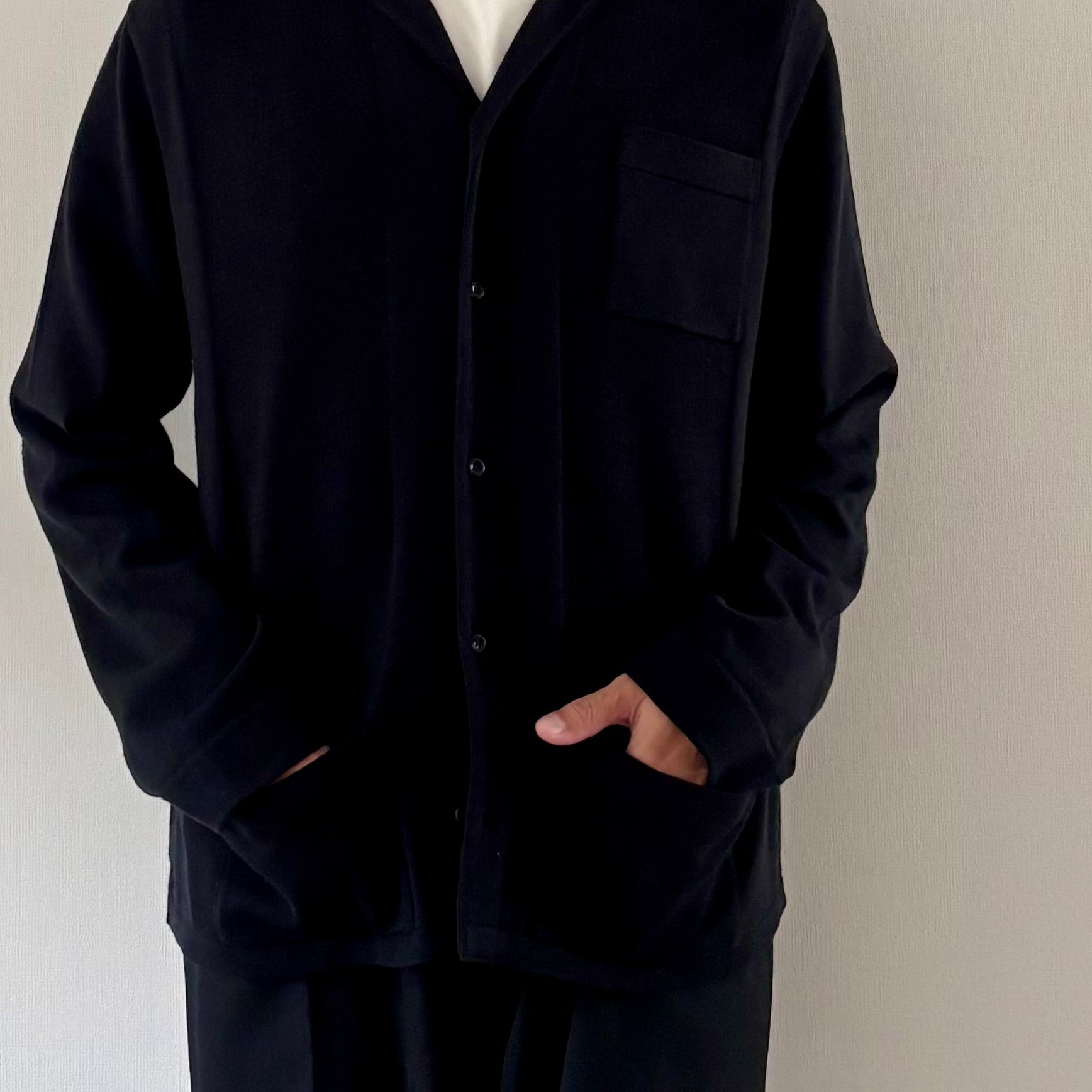 cleaveland <br> "The new world" <br> OC/cardigan long sleeve Black