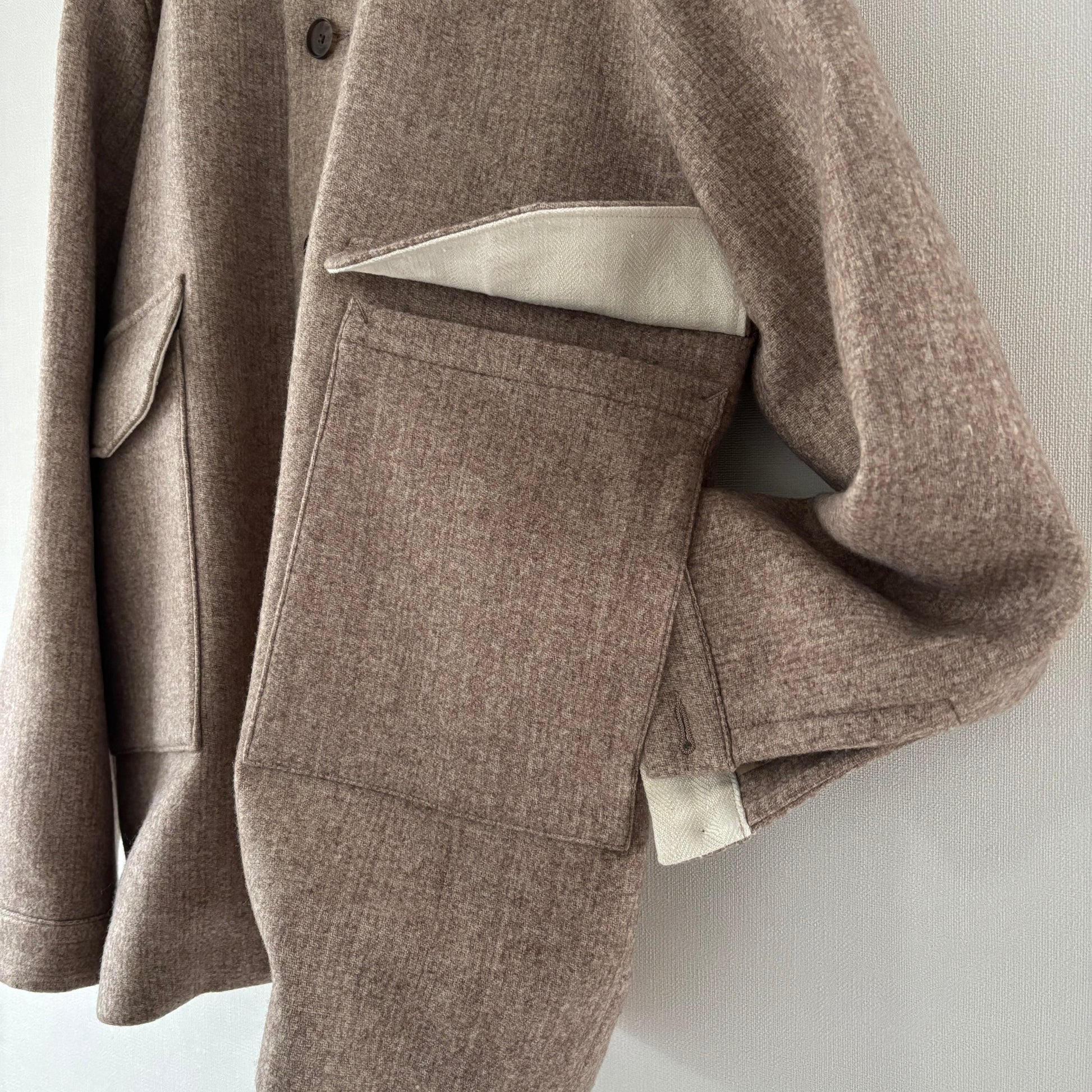 cleaveland×BELLA MOLNAR <br> : to order <br>  “Car coat ” wf frannel