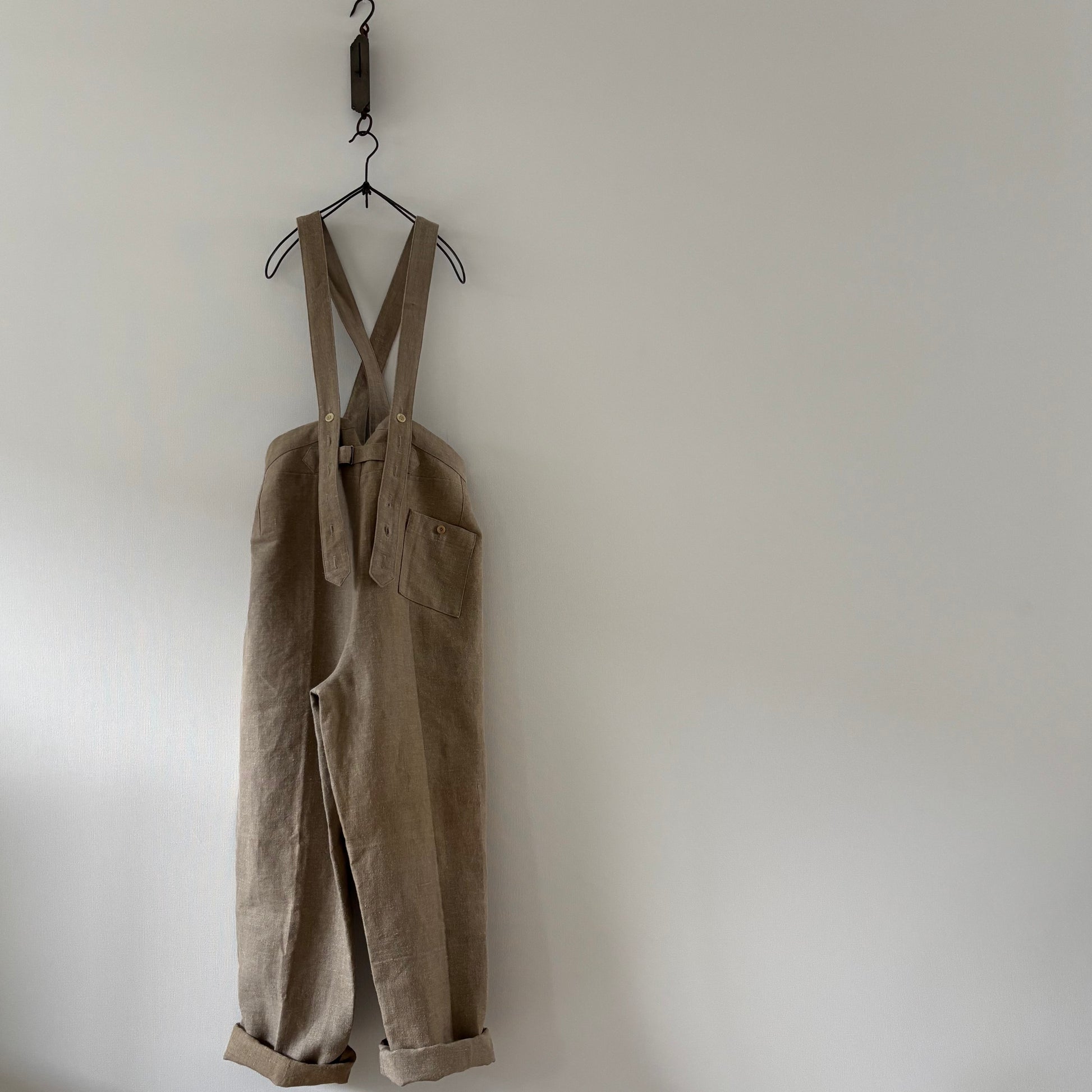 cleaveland×BELLA MOLNAR <br> : to order <br>  “Go back tomorrow“ vfl