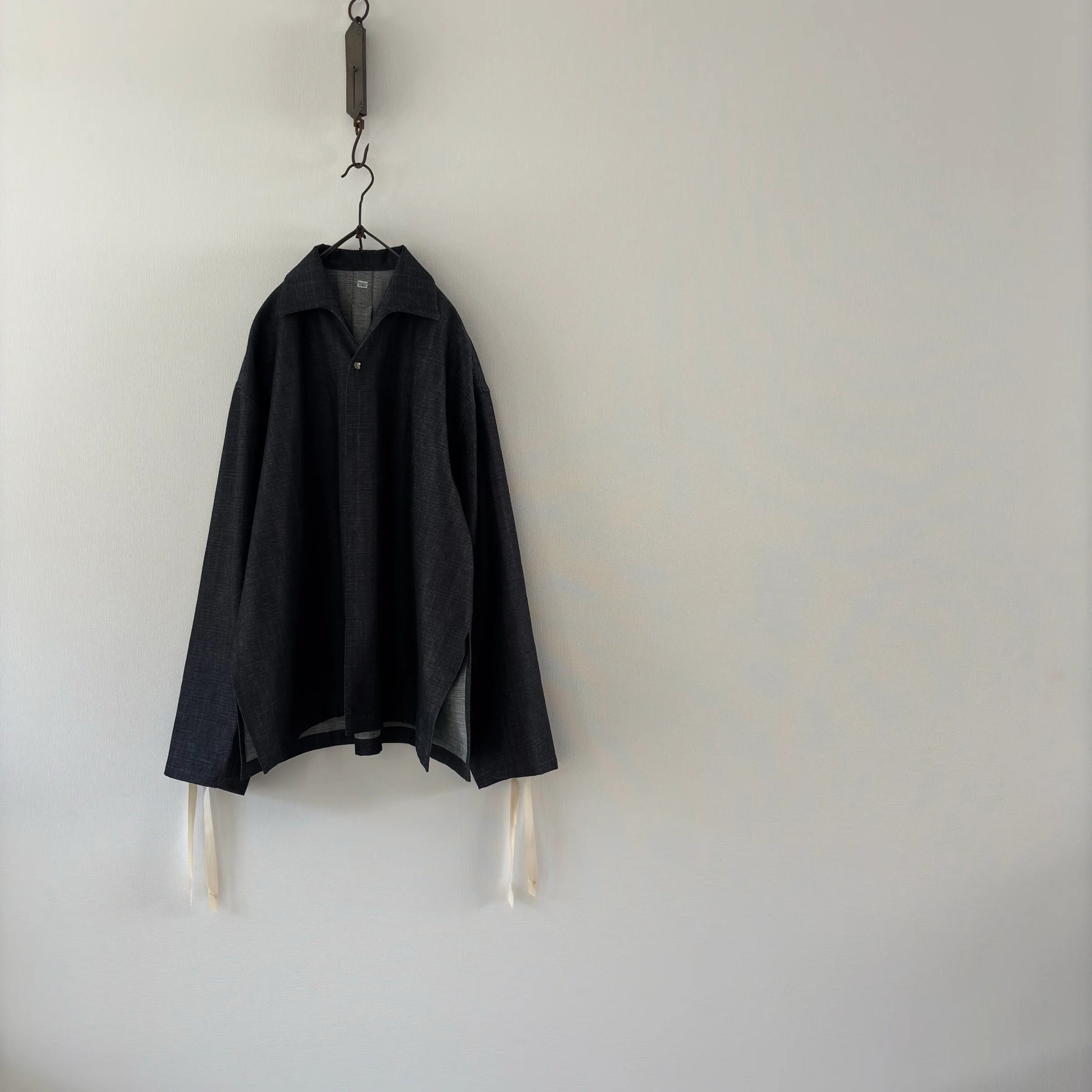 cleaveland×BELLA MOLNAR <br> : to order <br>  “Aunt’s blouse originals“ vld