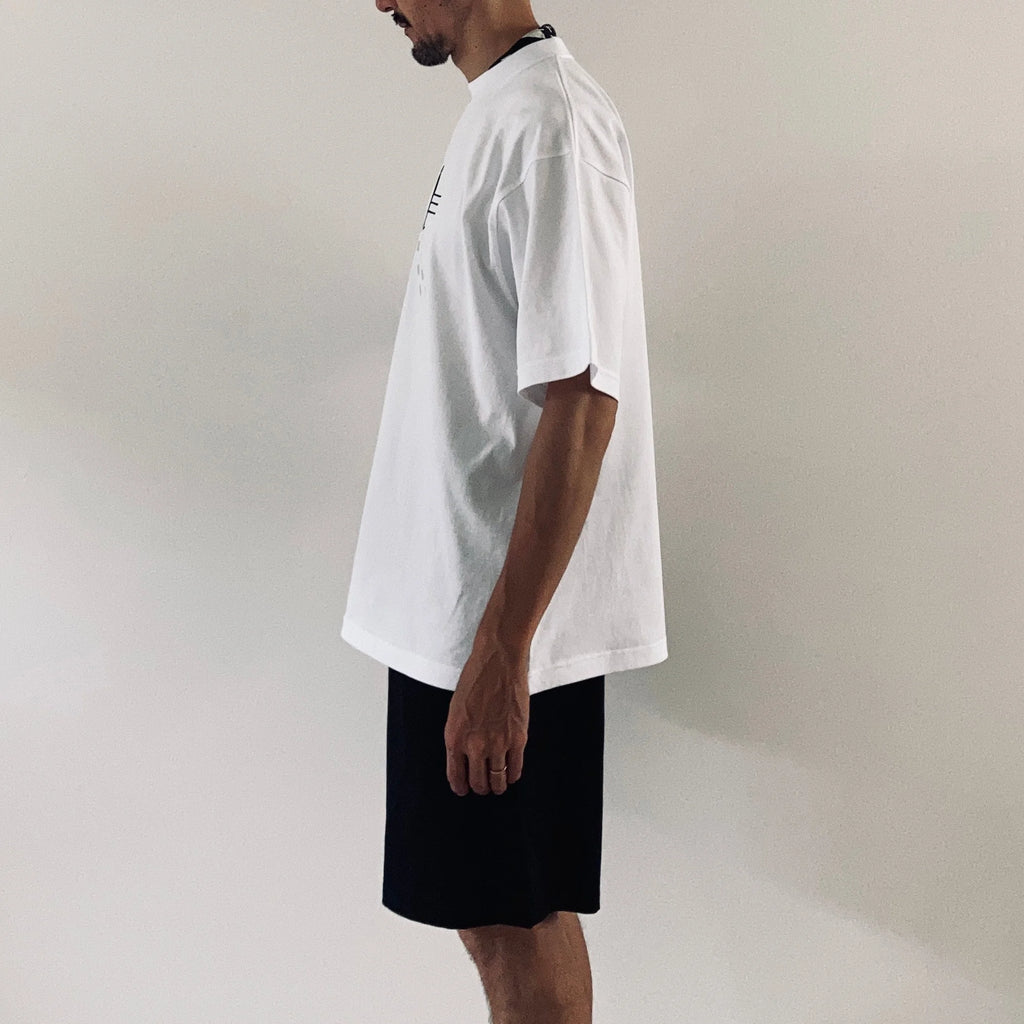 cleaveland   <br>   ”wasn’t saying”   <br> C/pullover Short sleeve White