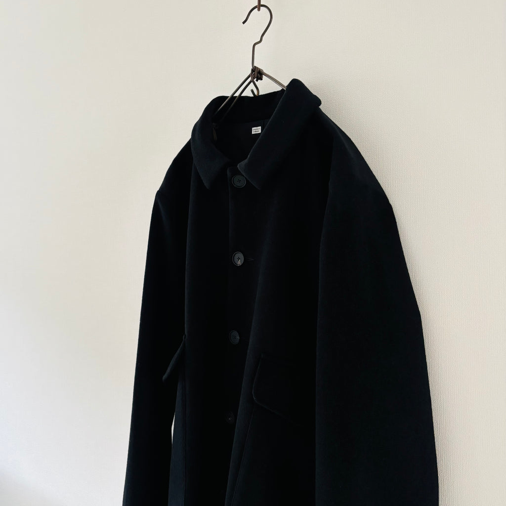 cleaveland×BELLA MOLNAR <br> : to order <br>  “Car coat ” wcBeaver
