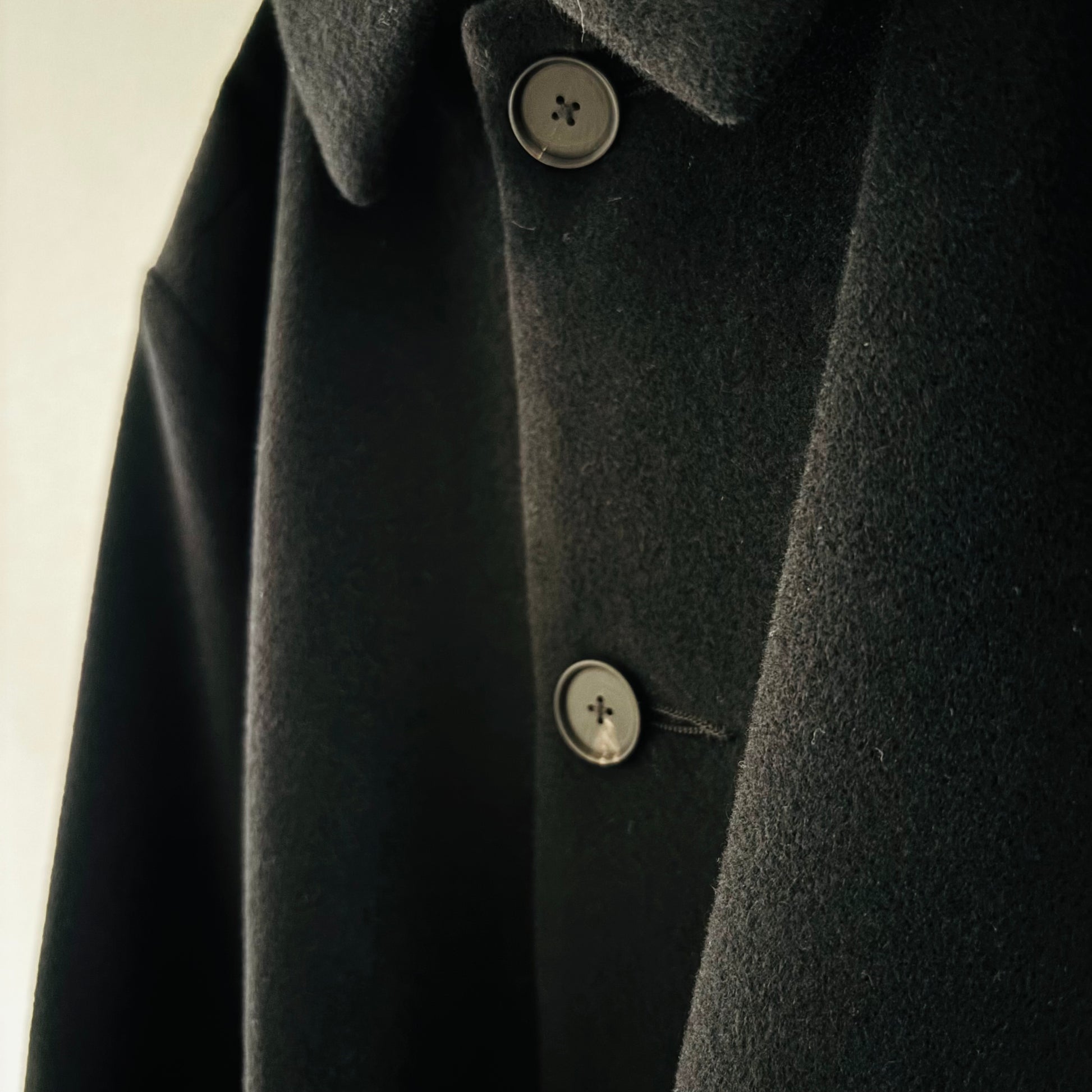 cleaveland×BELLA MOLNAR <br> : to order <br>  “Car coat ” wcBeaver