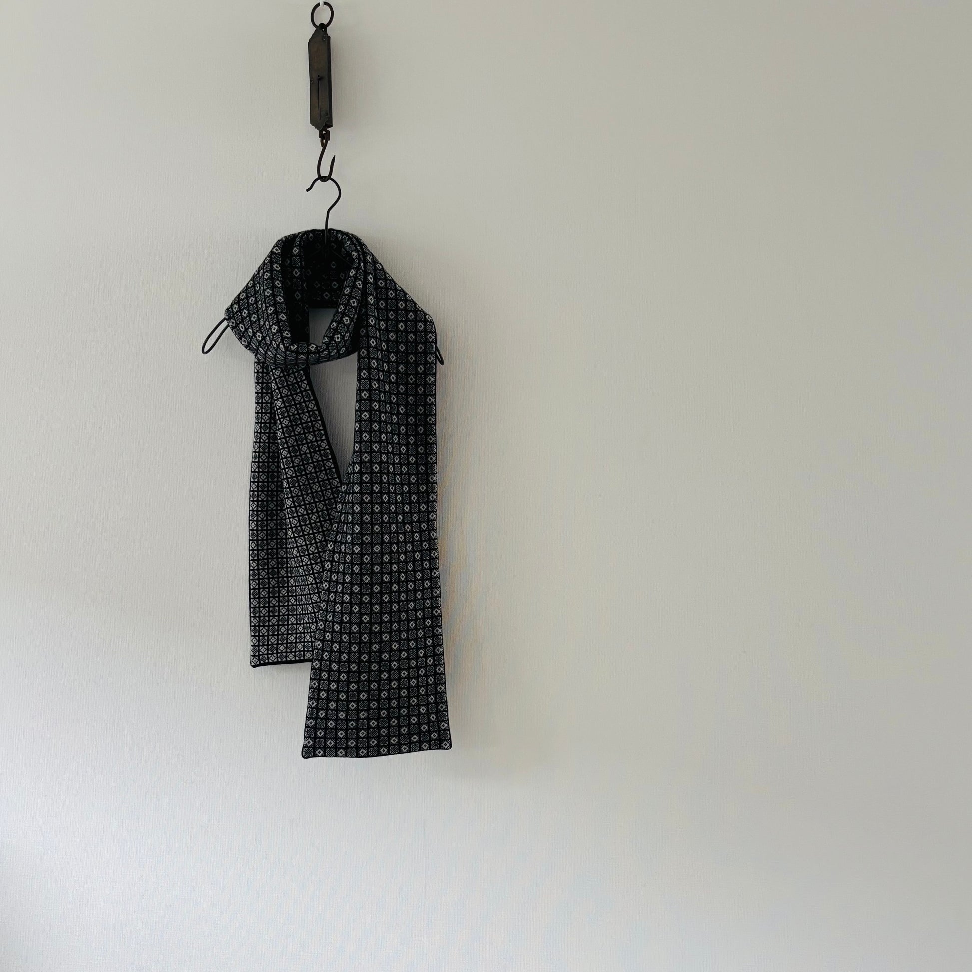 cleaveland<br> "Small town"<br> L/muffler Black mw