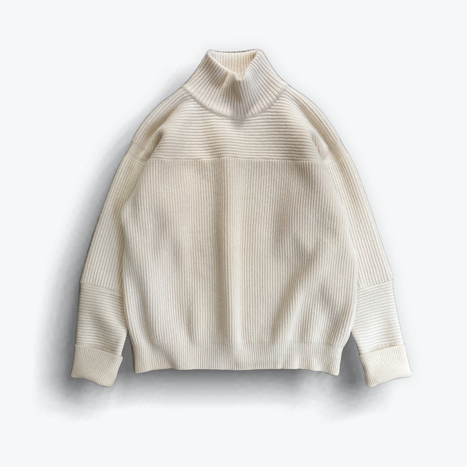 cleaveland <br> "The new world" <br> H/pullover long sleeve Off white
