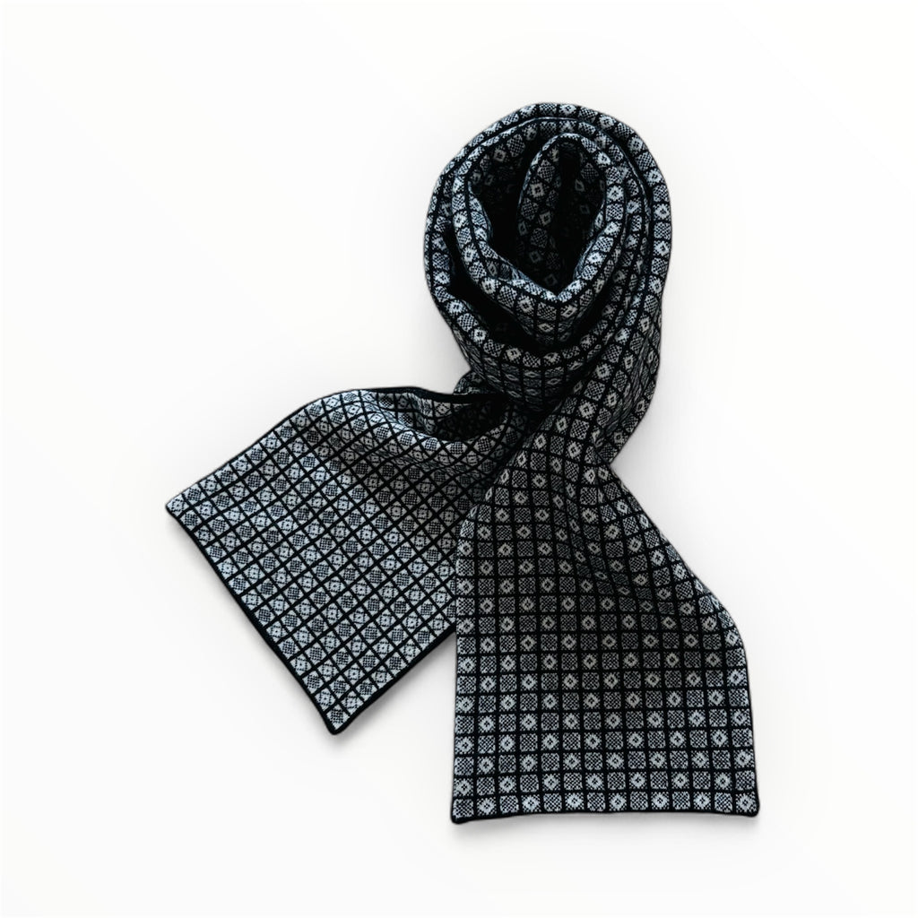 cleaveland<br> "Small town"<br> L/muffler Black mw