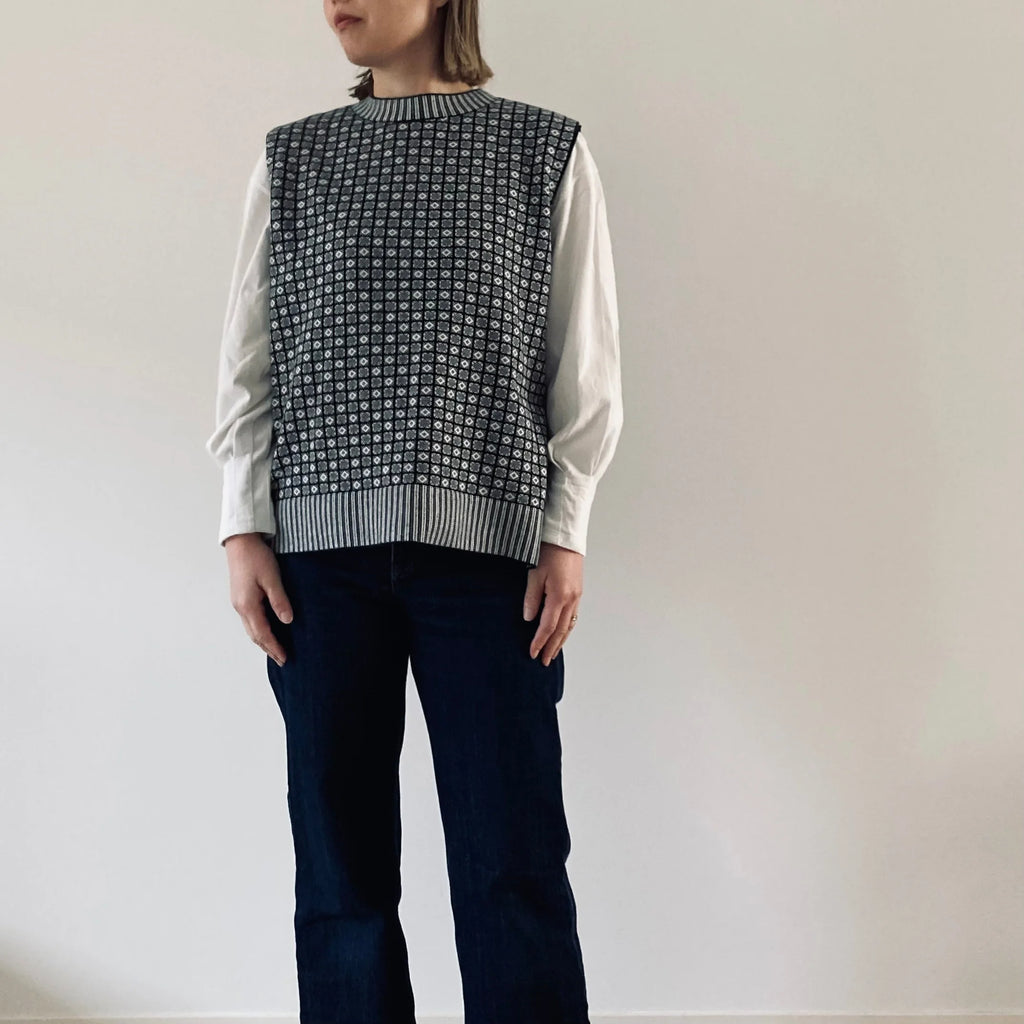 cleaveland <br>  “Small town” <br> Re/vest Black