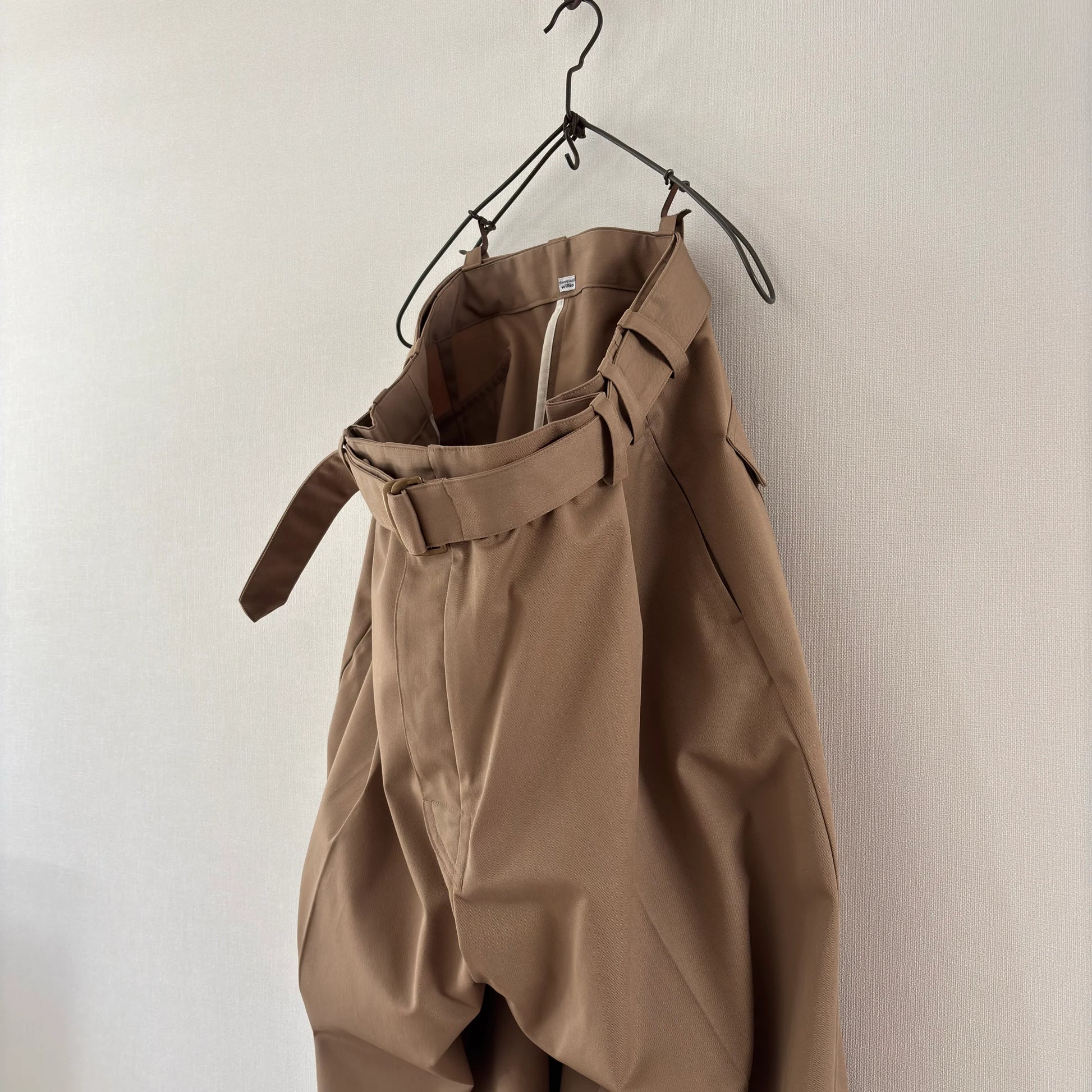 cleaveland×BELLA MOLNAR <br> : to order <br>  “Go back tomorrow“25 M.M.Twill