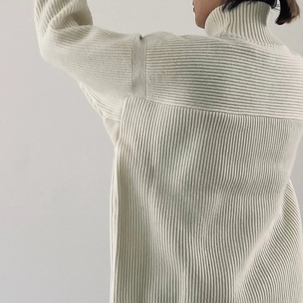 cleaveland <br> "The new world" <br> H/pullover long sleeve Off white