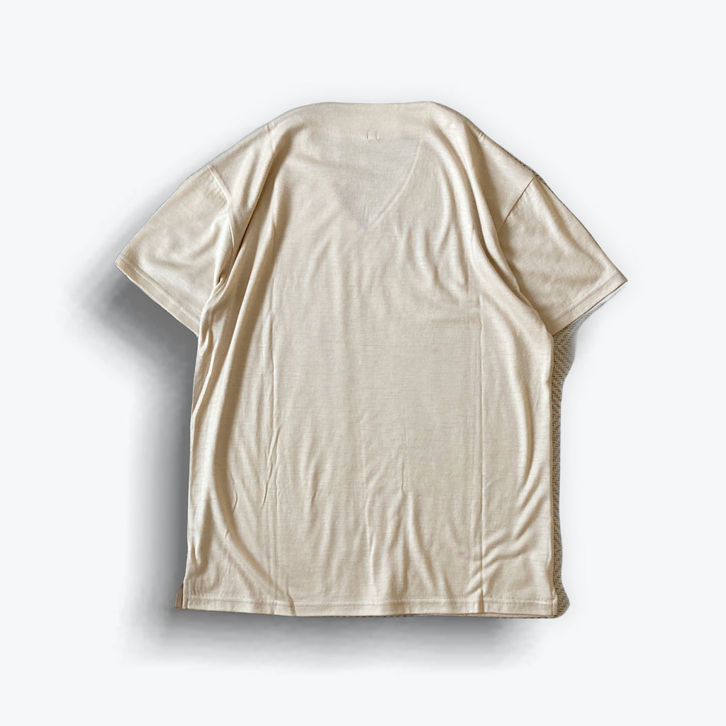 cleaveland   <br>   ”Out of everywhere”   <br> V/pullover Short sleeve  wool jersey Mocha beige