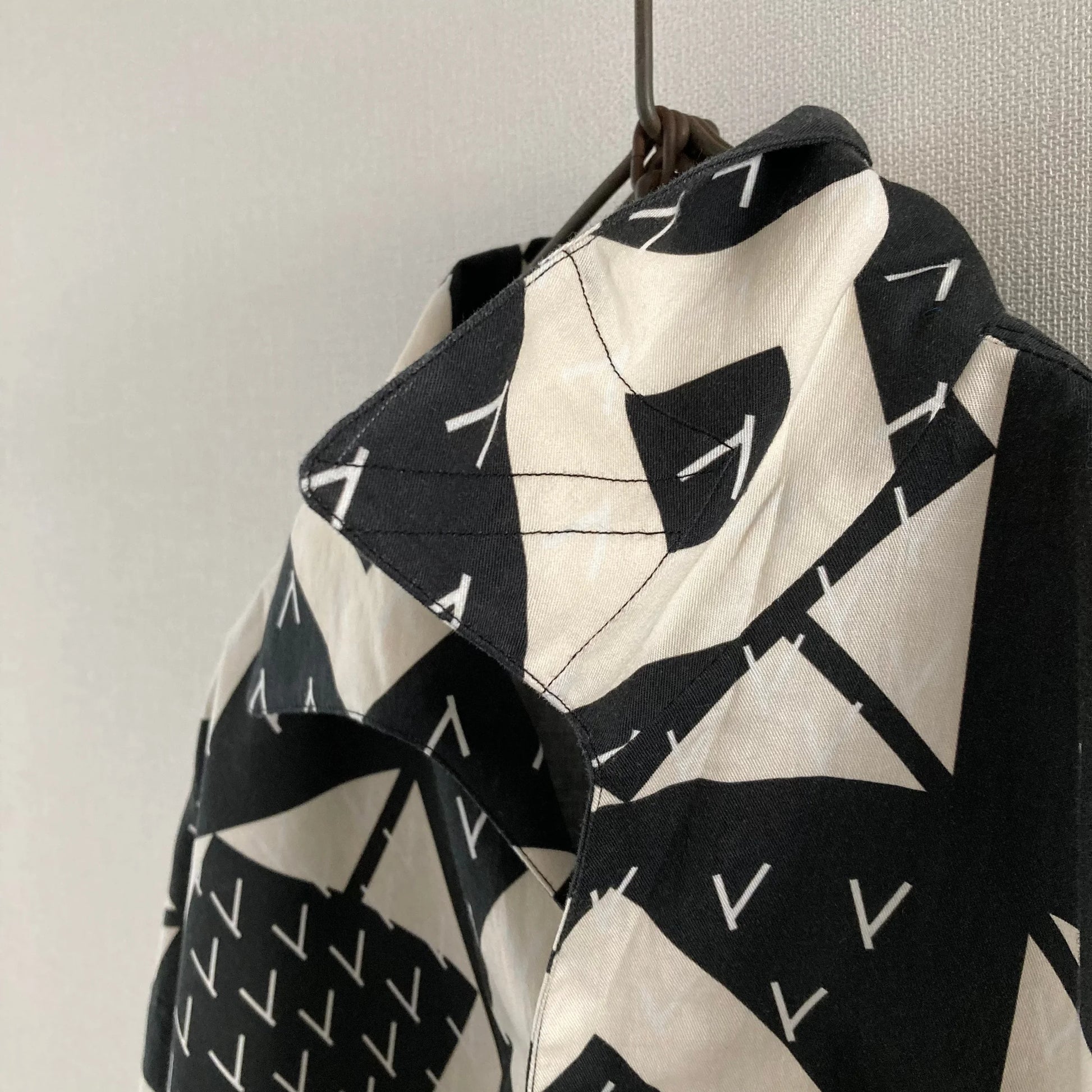 cleaveland×BELLA MOLNAR <br> : to order  <br> “Aunt's blouse “  13 roses