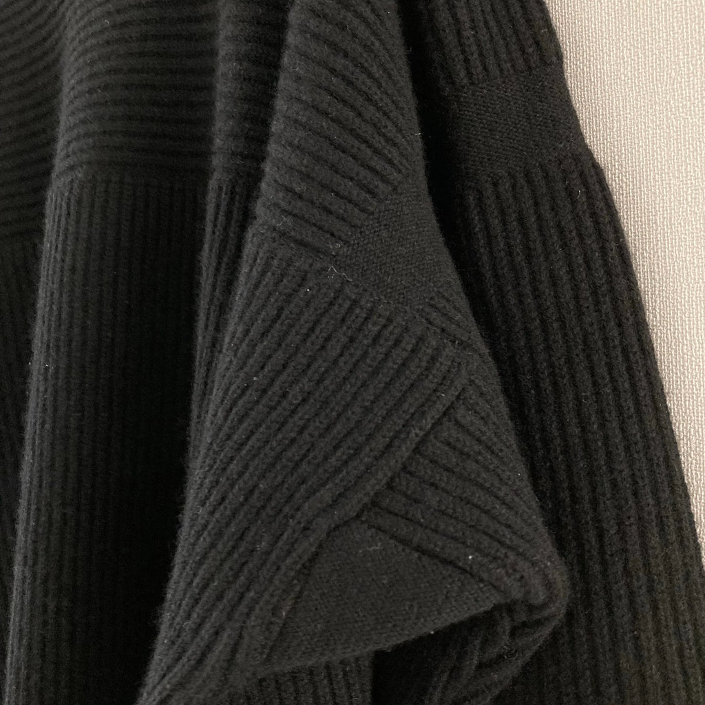 cleaveland <br> "The new world" <br> H/pullover long sleeve Black