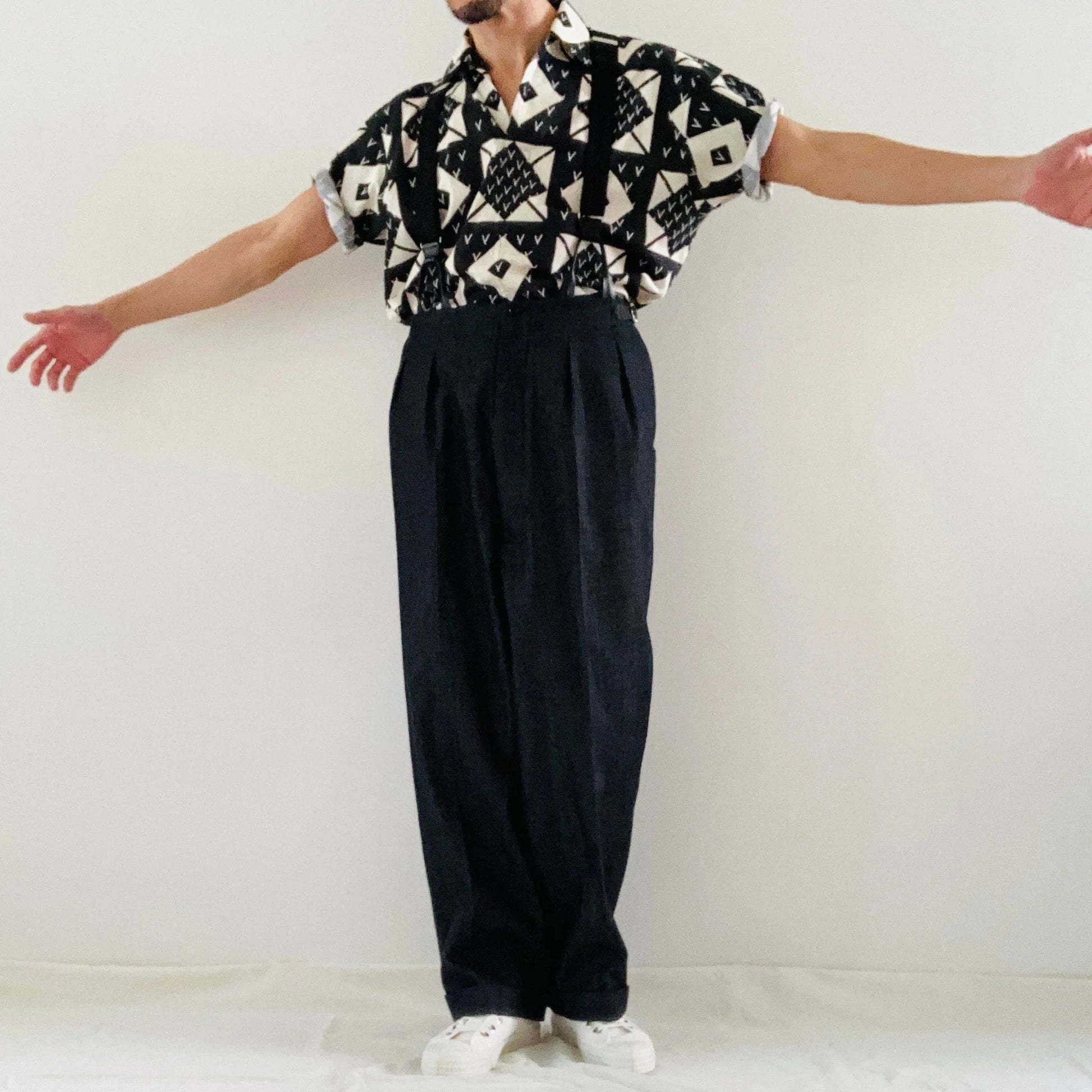 cleaveland×BELLA MOLNAR <br> : to order  <br> “Aunt's blouse “  13 roses